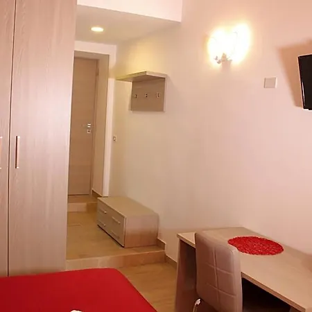 Flower's House Bed & Breakfast Naples