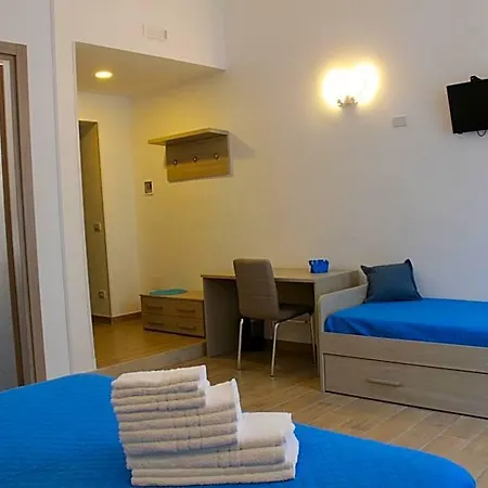 Flower's House Bed & Breakfast Naples