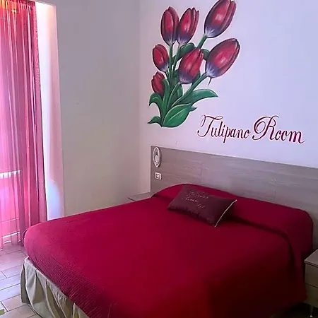 Flower's House Bed & Breakfast