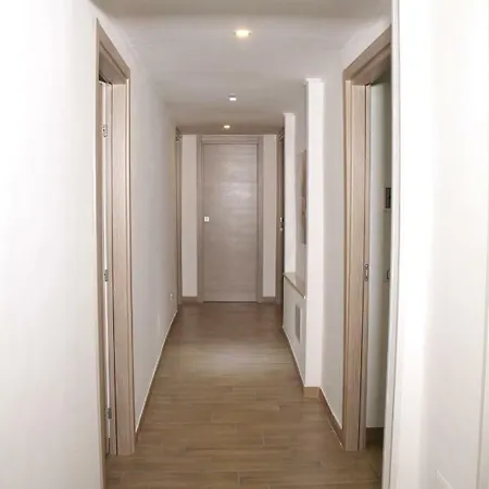 Bed & Breakfast Flower's House