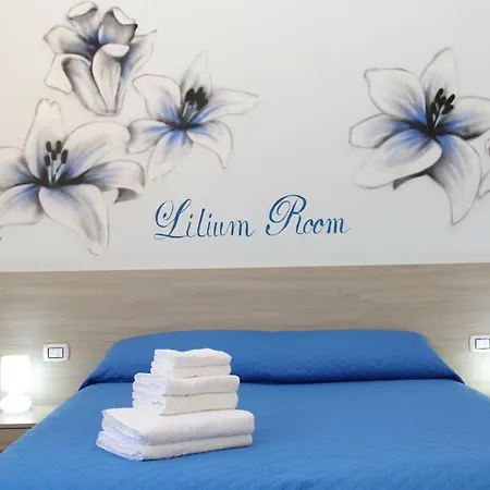 Nocleg ze śniadaniem Flower's House Neapol