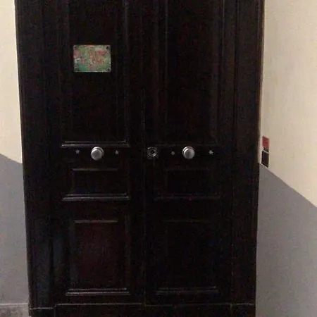 Flower's House فندق مبيت وإفطار