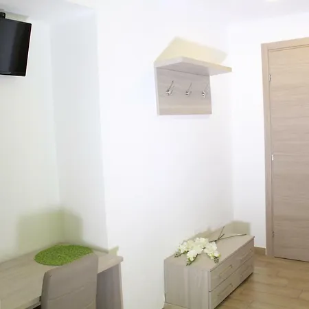 Flower's House فندق مبيت وإفطار نابولي